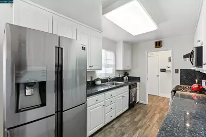 1201 Valle Vista Ave, Vallejo, CA 94589 - Photo 12