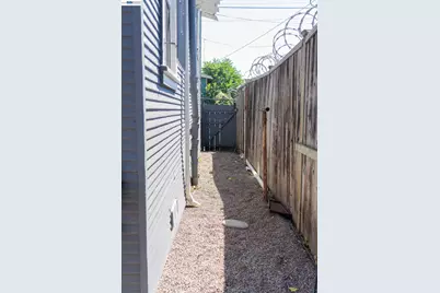 2921 Havenscourt Blvd, Oakland, CA 94605 - Photo 20