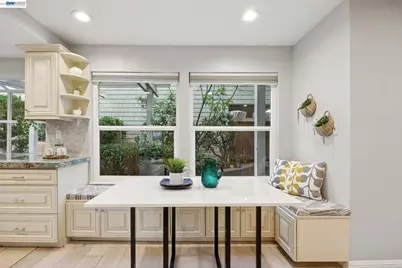 30 Sea Brg, Alameda, CA 94502 - Photo 12