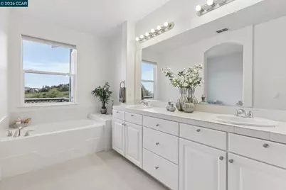 2844 Saklan Indian Dr, Walnut Creek, CA 94595 - Photo 28