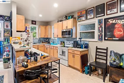 1527 8th St, Alameda, CA 94501 - Photo 24