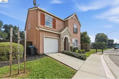 1405 Cat Tail Dr, Stockton, CA 95204 - Photo 2