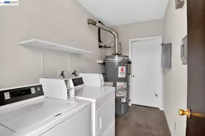 484 B St, Hayward, CA 94541 - Photo 42