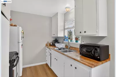 484 B St, Hayward, CA 94541 - Photo 18