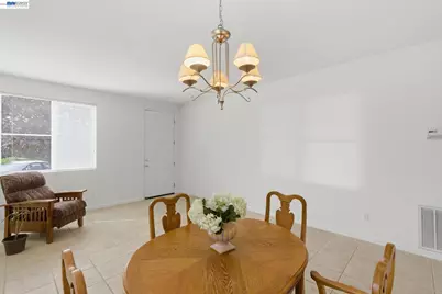 4035 Mount Day Ct, Antioch, CA 94531 - Photo 2