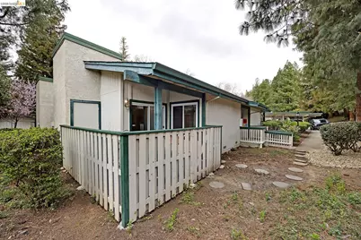 5425 Concord Blvd #H2, Concord, CA 94521 - Photo 8