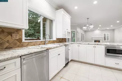 208 Kaitlyn Ln, Danville, CA 94506 - Photo 8