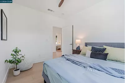 1727 9th St, Oakland, CA 94607 - Photo 20