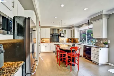 36 Savona Ct, Danville, CA 94526 - Photo 22