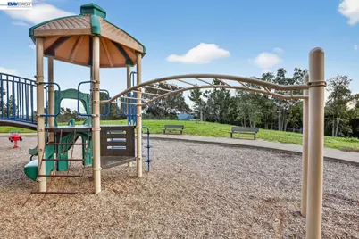 5827 Cold Water Drive, Castro Valley, CA 94552 - Photo 48
