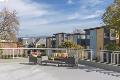 3240 Peralta St #2, Oakland, CA 94608 - Photo 40