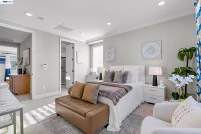 1038 Giacomo Ln, San Jose, CA 95131 - Photo 24