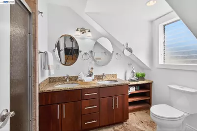 2214 Clinton Ave, Alameda, CA 94501 - Photo 34