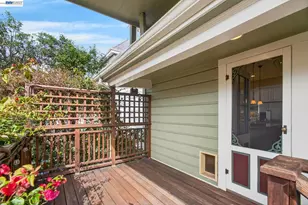 2214 Clinton Ave, Alameda, CA 94501 - Photo 40