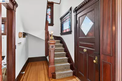 2214 Clinton Ave, Alameda, CA 94501 - Photo 6