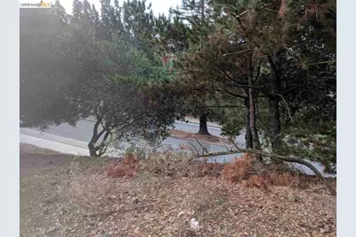 0 Redwood Rd, Oakland, CA 94619 - Photo 4