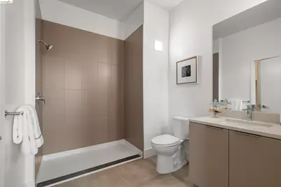 1545 32nd Street #309, Oakland, CA 94608 - Photo 18