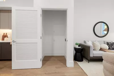 1545 32nd Street #104, Oakland, CA 94608 - Photo 12