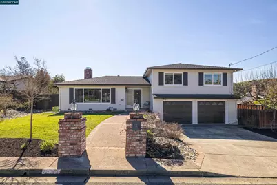 1020 Sanders Dr, Moraga, CA 94556 - Photo 2