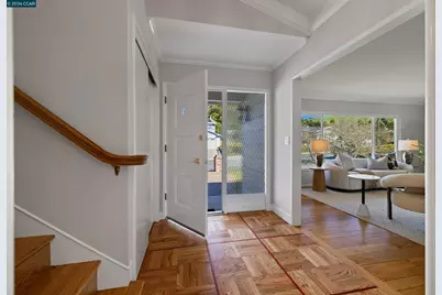 1020 Sanders Dr, Moraga, CA 94556 - Photo 4