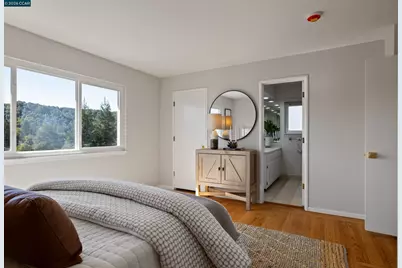 1020 Sanders Dr, Moraga, CA 94556 - Photo 22