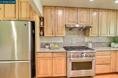 4658 Bishop Ct, Concord, CA 94521 - Photo 18