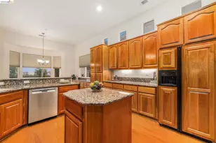 729 Richardson Dr, Brentwood, CA 94513 - Photo 18