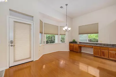 729 Richardson Dr, Brentwood, CA 94513 - Photo 14