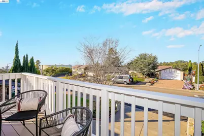 3499 La Mesa Dr, Hayward, CA 94542 - Photo 8