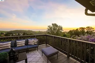 3499 La Mesa Dr, Hayward, CA 94542 - Photo 18