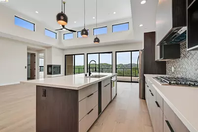 8 North Rancho Ct., Pinole, CA 94803 - Photo 16