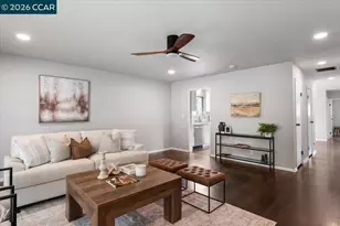 141 Del Mar Dr, Salinas, CA 93901 - Photo 8