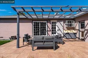 141 Del Mar Dr, Salinas, CA 93901 - Photo 26