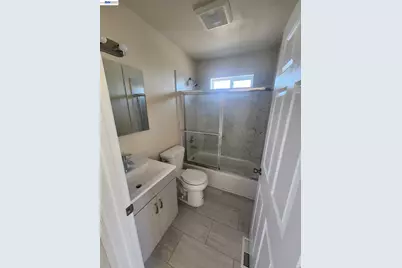500 Gertrude Ave, Richmond, CA 94801 - Photo 22