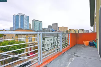 675 8th Street #15, Oakland, CA 94607 - Photo 36