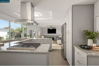 1727 Berrywood Ct, Concord, CA 94521 - Photo 10