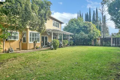 2316 Otto Dr, Stockton, CA 95209 - Photo 2