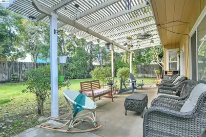 2316 Otto Dr, Stockton, CA 95209 - Photo 4