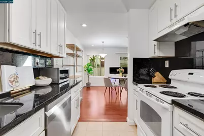 2724 Oak Rd #86, Walnut Creek, CA 94597 - Photo 24