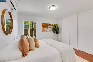 2724 Oak Rd, Walnut Creek, CA 94597 - Photo 38