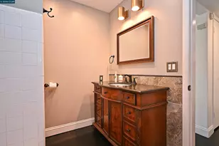 1425 Lakeside Dr, Oakland, CA 94612 - Photo 22