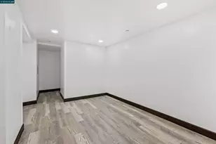 390 Guttenberg St, Daly City, CA 94014 - Photo 20