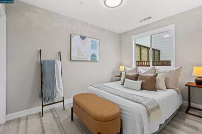 390 Guttenberg St, Daly City, CA 94014 - Photo 22