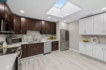 390 Guttenberg St, Daly City, CA 94014 - Photo 12