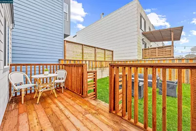 390 Guttenberg St, Daly City, CA 94014 - Photo 42