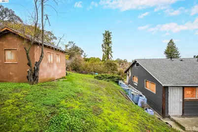 27449 Dobbel Ave, Hayward, CA 94542 - Photo 16