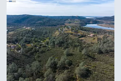 7850 Watermark Place, El Dorado Hills, CA 95762 - Photo 10