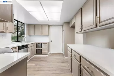 1135 Tiffany Lane, Pleasanton, CA 94566 - Photo 6