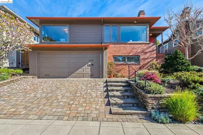 105 Arlington Ave, Kensington, CA 94707 - Photo 1