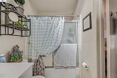 30236 Vanderbilt St, Hayward, CA 94544 - Photo 26